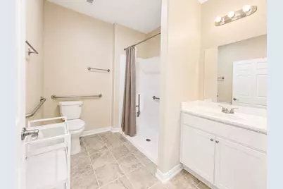 6606 E Crosstimbers Street, Houston, TX 77028 - Photo 11