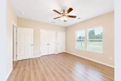 6606 E Crosstimbers Street, Houston, TX 77028 - Photo 9