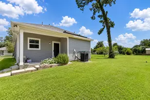 6606 E Crosstimbers St, Houston, TX 77028 - Photo 3