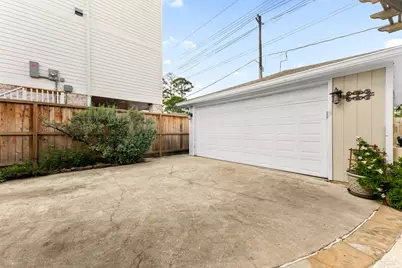 1111 Wynnwood Lane, Houston, TX 77008 - Photo 35