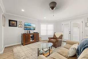 1111 Wynnwood Ln, Houston, TX 77008 - Photo 11