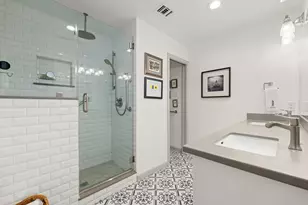 1111 Wynnwood Ln, Houston, TX 77008 - Photo 21