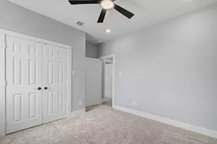 1220 Appaloosa Cir, Angleton, TX 77515 - Photo 25