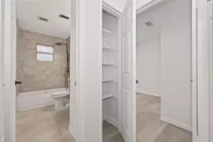 16235 La Terra Dr, Houston, TX 77083 - Photo 45