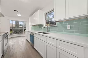 16235 La Terra Dr, Houston, TX 77083 - Photo 41