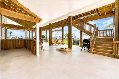 952 Sandollar, Crystal Beach, TX 77650 - Photo 17
