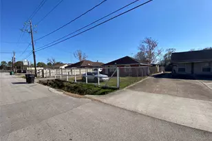 3147 Golfcrest Blvd, Houston, TX 77087 - Photo 21