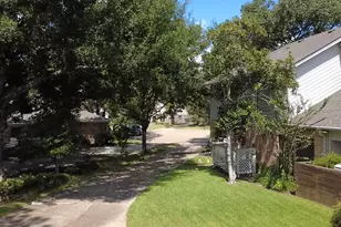 11407 Long Pine Dr, Houston, TX 77077 - Photo 43