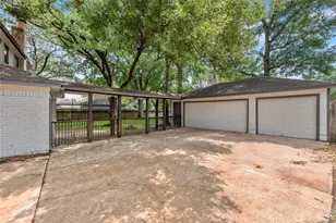 16325 St Helier St, Jersey Village, TX 77040 - Photo 7