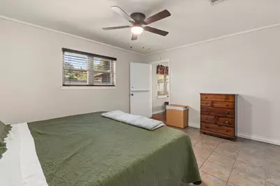 1209 E Brown Lane, Deer Park, TX 77536 - Photo 13