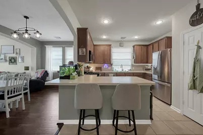 12902 Pecan Shores Drive, Houston, TX 77044 - Photo 9