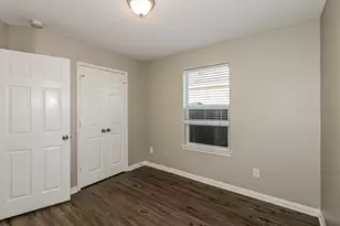 2131 Golden Topaz Dr, Rosharon, TX 77583 - Photo 13