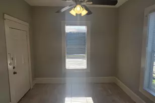 712 40th St, Galveston, TX 77550 - Photo 5