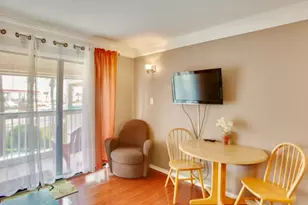 6102 Seawall Blvd, Galveston, TX 77551 - Photo 19