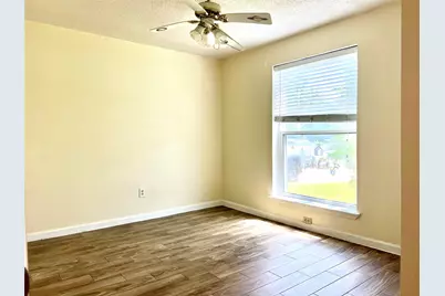 11703 Seawood Drive, Houston, TX 77089 - Photo 13
