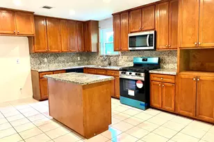 11703 Seawood Dr, Houston, TX 77089 - Photo 7