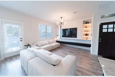 14815 Silent Gulf Avenue, Houston, TX 77082 - Photo 9