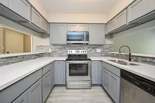 23019 Bridgewater Dr, Houston, TX 77373 - Photo 5