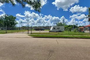 10018 Ramey, Houston, TX 77075 - Photo 5