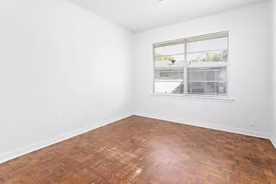 413 Gardenia Avenue, Orange, TX 77630 - Photo 13