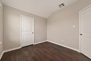 1127 Brahma Cir, East Bernard, TX 77435 - Photo 27