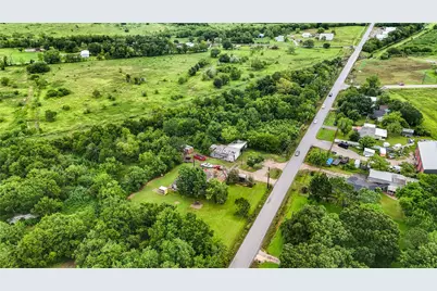 1011 County Road 129, Alvin, TX 77511 - Photo 21