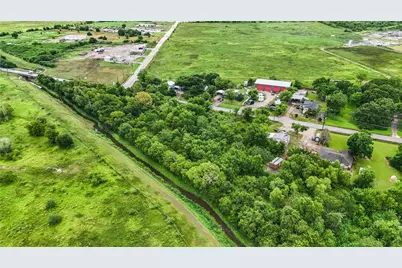 1011 County Road 129, Alvin, TX 77511 - Photo 19