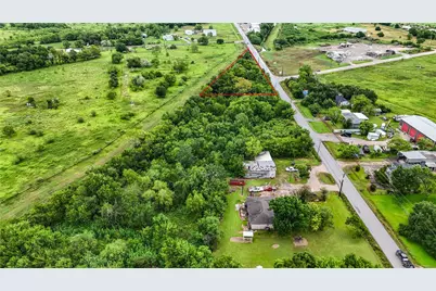 1011 County Road 129, Alvin, TX 77511 - Photo 7