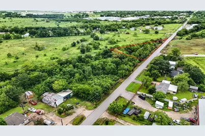 1011 County Road 129, Alvin, TX 77511 - Photo 11