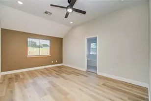 12846 Sai Baba Dr, Houston, TX 77038 - Photo 19