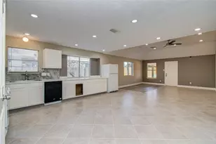 12846 Sai Baba Dr, Houston, TX 77038 - Photo 11