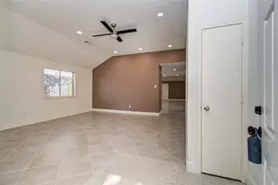 12846 Sai Baba Dr, Houston, TX 77038 - Photo 17