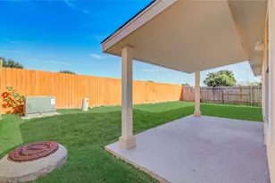 12846 Sai Baba Dr, Houston, TX 77038 - Photo 29