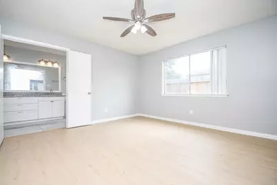 9431 Keegans Wood Drive, Houston, TX 77083 - Photo 15