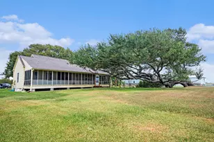 7414 Ocean Dr, Beach City, TX 77523 - Photo 9