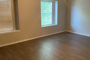 10502 Mist Ln, Houston, TX 77070 - Photo 9