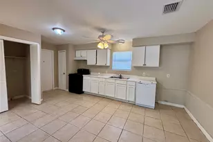 5610 Drakestone Bl, Houston, TX 77053 - Photo 3