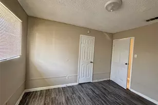 5610 Drakestone Bl, Houston, TX 77053 - Photo 5