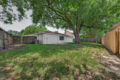 1415 Whispering Pine Drive, Missouri City, TX 77489 - Photo 31