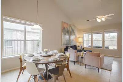 15 Tealight Place, The Woodlands, TX 77375 - Photo 3