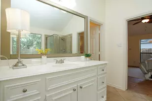 11123 Pembroke Ridge Dr, Houston, TX 77065 - Photo 37