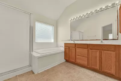 5707 Emerald Brook Lane, League City, TX 77573 - Photo 21