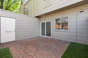 14715 Barryknoll Ln, Houston, TX 77079 - Photo 17