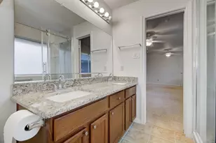 2606 Old Oak Ln, Kingwood, TX 77339 - Photo 19