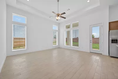 13613 Windward Mist Drive, Texas City, TX 77568 - Photo 5