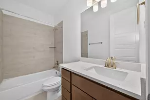 13613 Windward Mist Dr, Texas City, TX 77568 - Photo 21