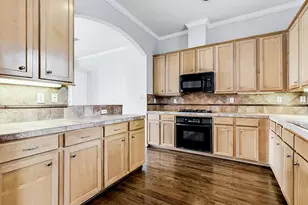 513 Leverkuhn St, Houston, TX 77007 - Photo 11