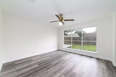 2106 Endicott Lane, Sugar Land, TX 77478 - Photo 15