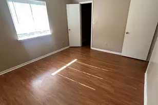 16603 N Meadow Dr, Houston, TX 77073 - Photo 9