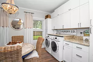 419 E Bell Ave, Crockett, TX 75835 - Photo 7